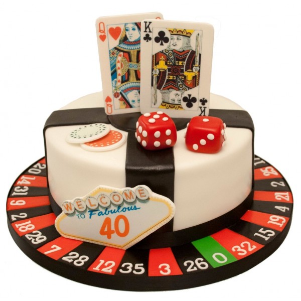 casino_40th_birthday_cake1-600x600