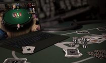 play situs poker online
