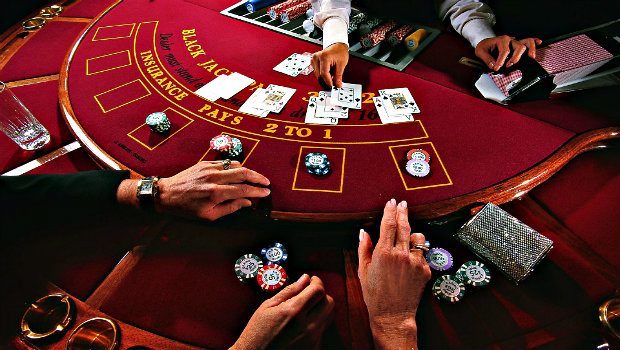How to Play the Game of Sic Bo?