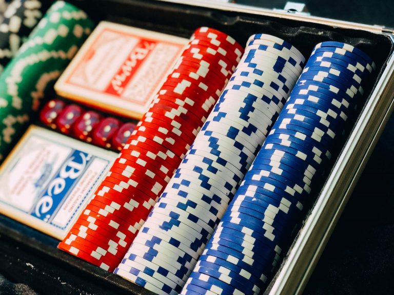 Getting started with pok deng games