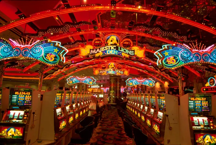 How Do Free Credit Slots Differ From Demo Games?