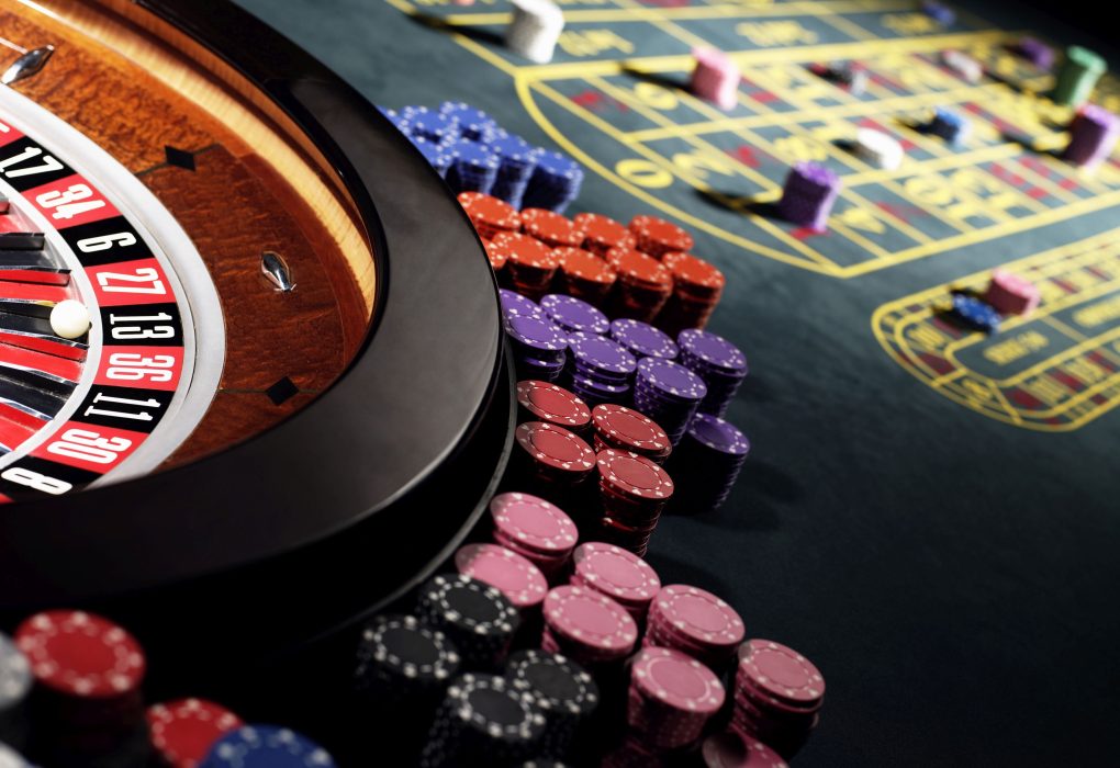 How Game Themes And Features Shape The Casino Experience